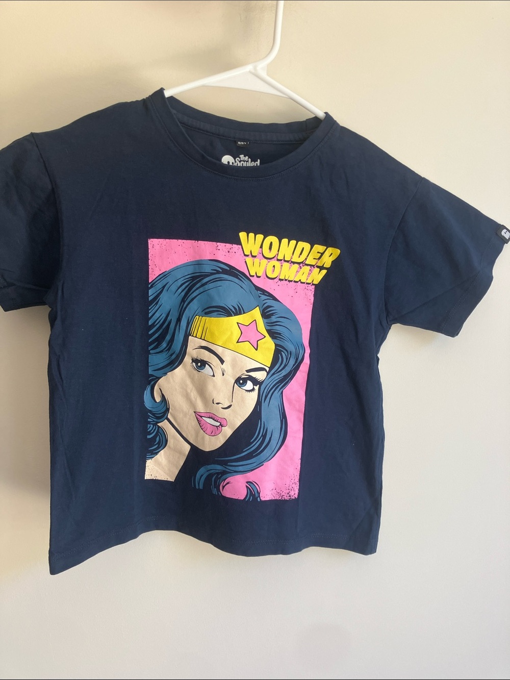 THE SOULED STORE Wonder Woman Graphic Tee Navy w/ Pink + Yellow Accent Kids 8/9